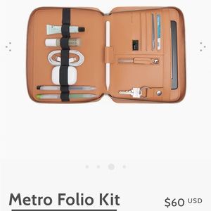 Monos Saddle Tan Metro Folio Kit NWOT